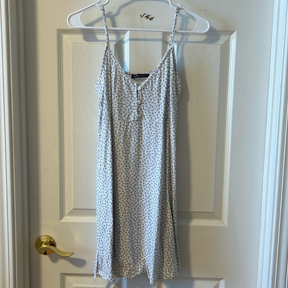 Brandy Melville White and Purple Floral Sundress